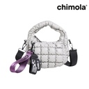 MINI BAG PUFFER CON LLAVERO DE CINTA CHIMOLA