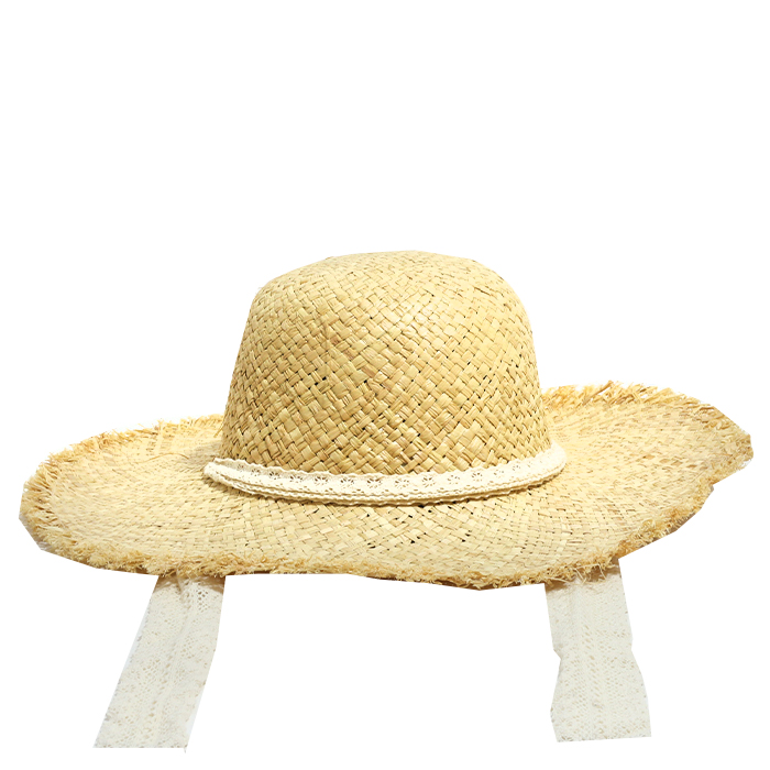 CAPELINA DE RAFIA CON FLECOS Y CINTA BRODERIE